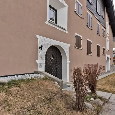 Chesa La Chatrigna - Celerina ツェエリーナ