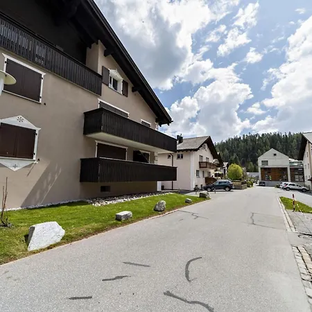 Chesa La Chatrigna - Celerina * ツェエリーナ