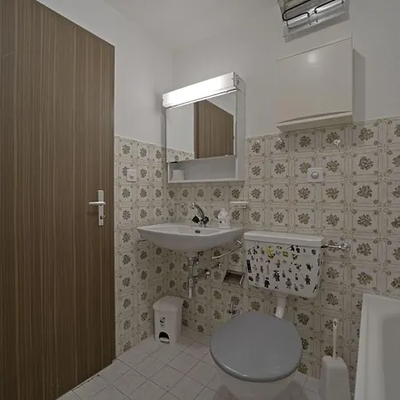 アパート Chesa La Chatrigna - Celerina *