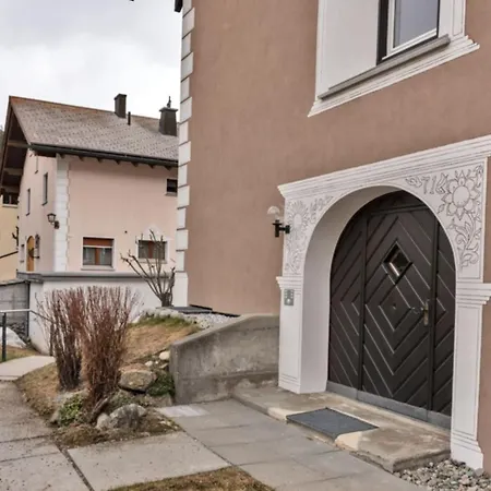 Chesa La Chatrigna - Celerina Apartment *